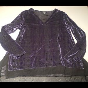 $$$$ 3 for $15 $$$$ Vera Wang Top